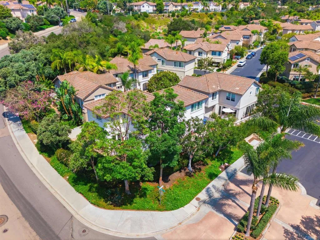 https://cdn.realtyfeed.com/cdn/127/306772802/c3ac625d9f1a68c95057b0897a5087a2.webp