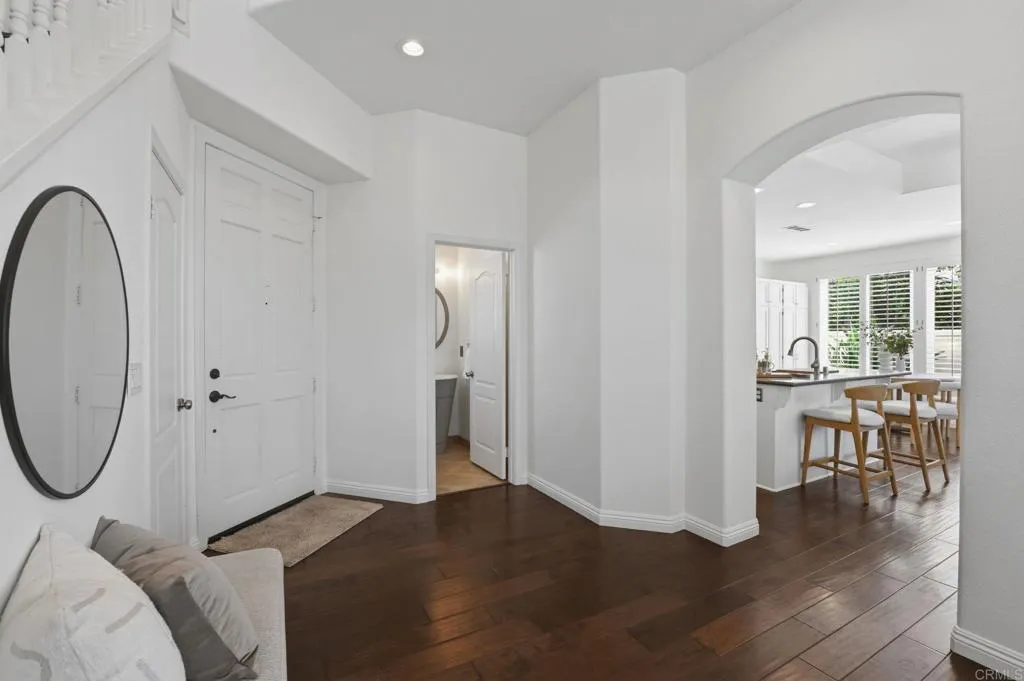 https://cdn.realtyfeed.com/cdn/127/306772802/cfabc43961d9c06c9cda5dba09a58867.webp