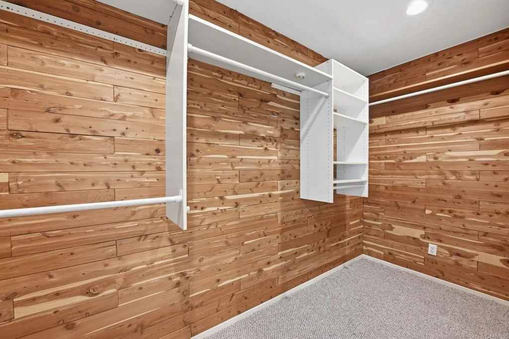 https://cdn.realtyfeed.com/cdn/127/306772802/dd2bd39afa68dbf993a07d173038e7f3.webp