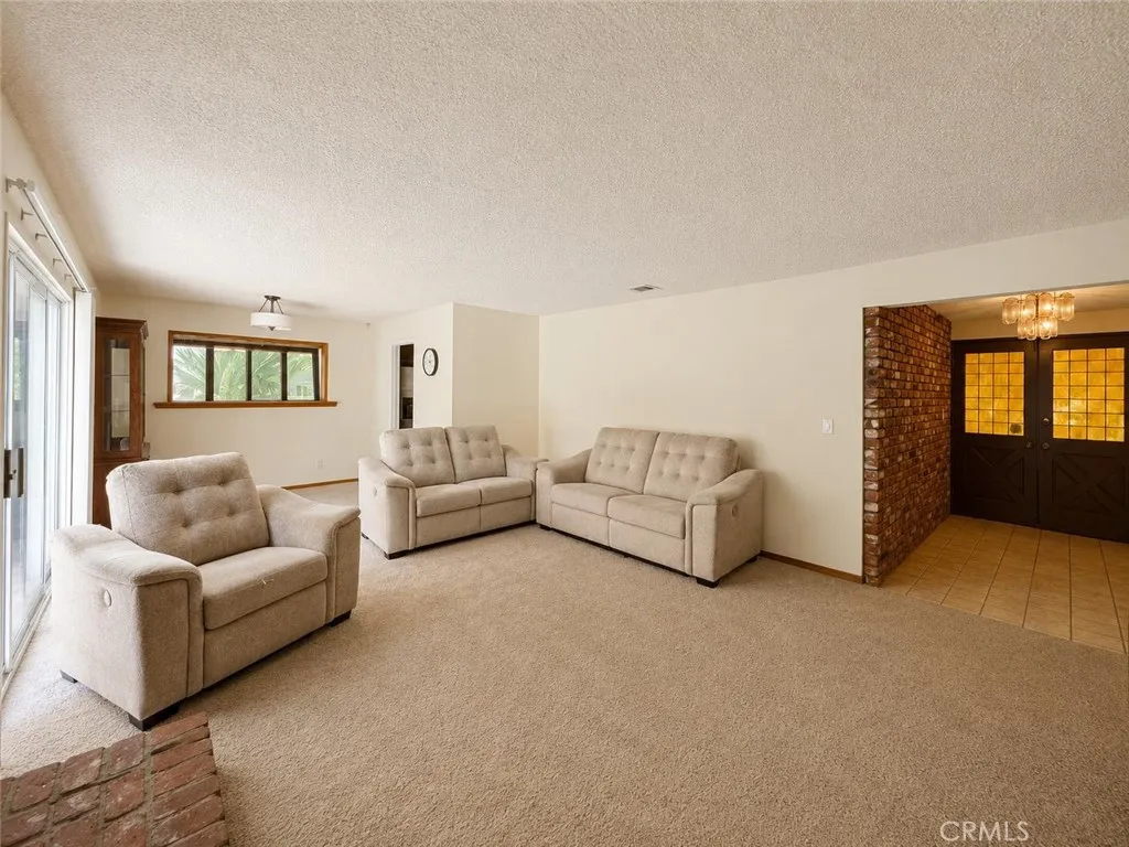 25825 Holly Vista Boulevard, San Bernardino, CA 92404 - Photo 2 of 25, San Bernardino, CA