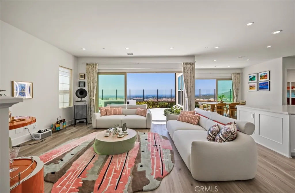 135 Oakstone, Irvine, CA 92618 - Photo 4 of 43, Irvine, CA