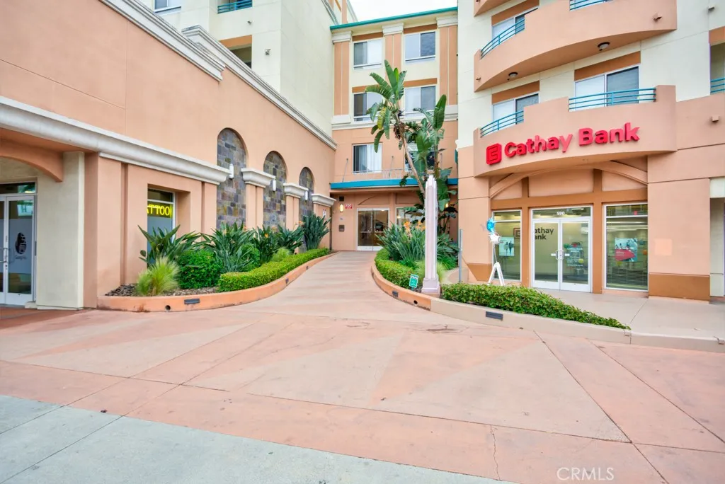 580 W Main Unit 302, Alhambra, CA 91801 - Photo 2 of 41, Alhambra, CA