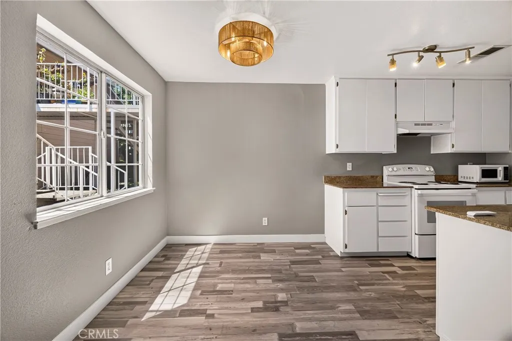 2055 Amanda Unit 27, Chico, CA 95928 - Photo 3 of 24, Chico, CA