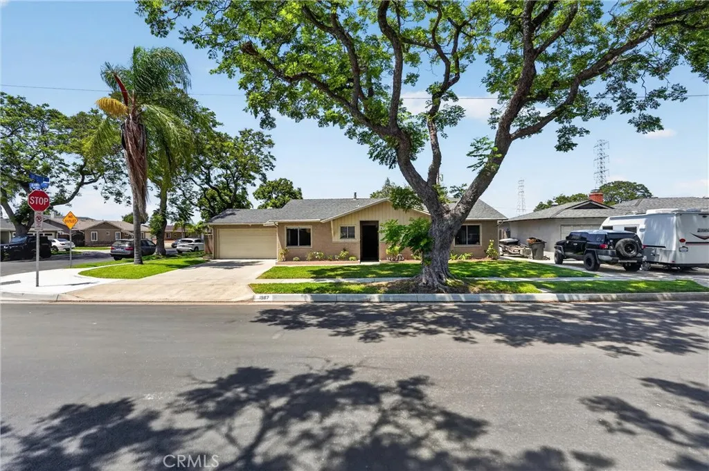 1587 W Kimberly Avenue, Anaheim, CA 92802 - Photo 2 of 49, Anaheim, CA