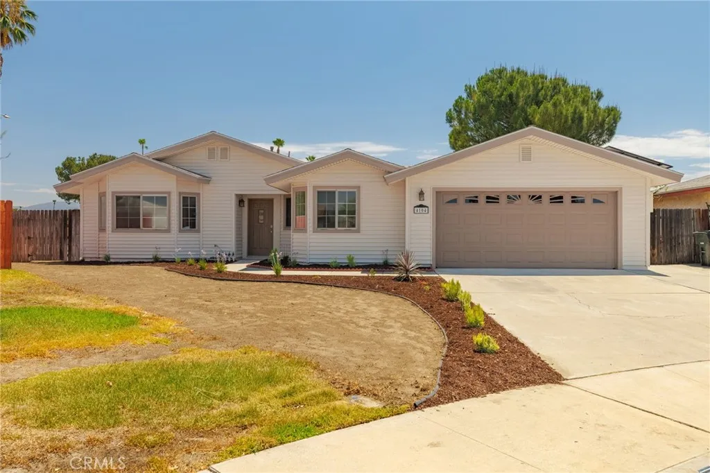4104 Devonport Court, Hemet, CA 92545 - Photo 3 of 38, Hemet, CA