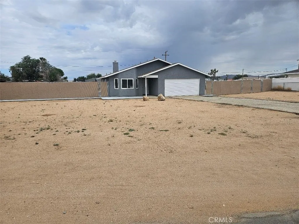 11072 Moki Court, Apple Valley, CA 92308 - Photo 3 of 20, Apple Valley, CA