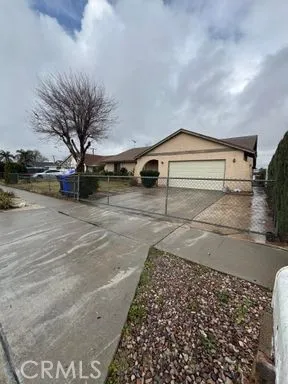 17424 Seville Court, Fontana, CA 92335 - Main photo, Fontana, CA