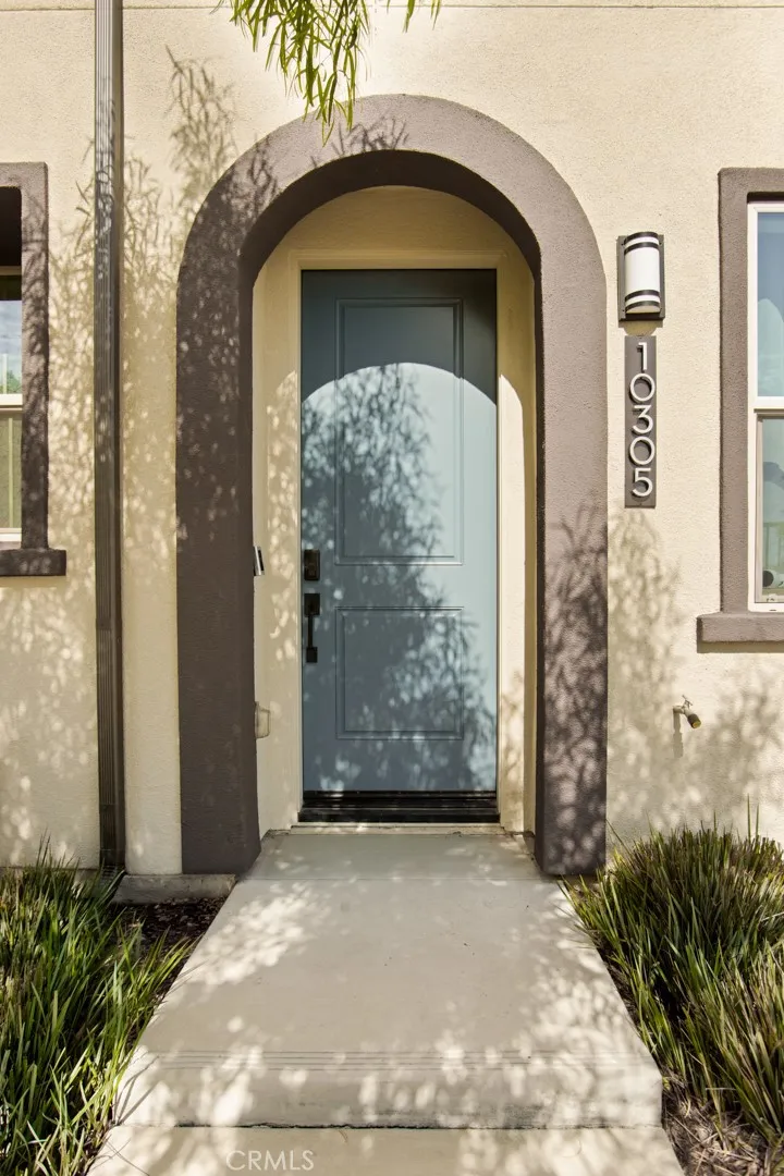 10305 Triple Crown Lane, Cypress, CA 90720 - Photo 4 of 42, Cypress, CA