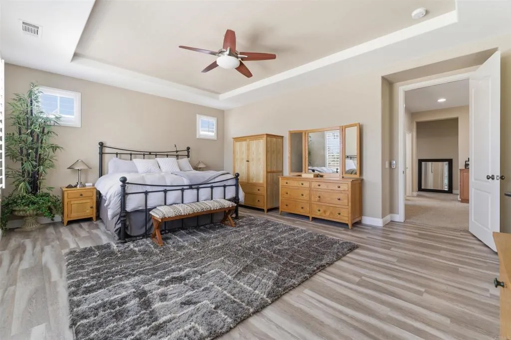 https://cdn.realtyfeed.com/cdn/127/306772936/03f5e717c45dc90fe8b651147cf33b9d.webp