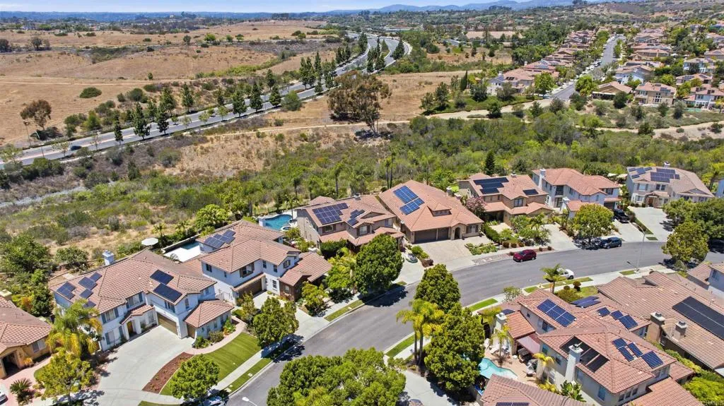 https://cdn.realtyfeed.com/cdn/127/306772936/048ebf2c5ec523235c4234e49403d520.webp