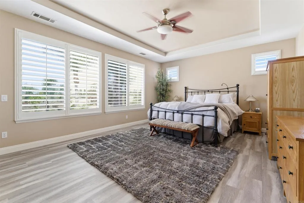 https://cdn.realtyfeed.com/cdn/127/306772936/222a91e694cb06e12b6c0ed0b7ac423c.webp