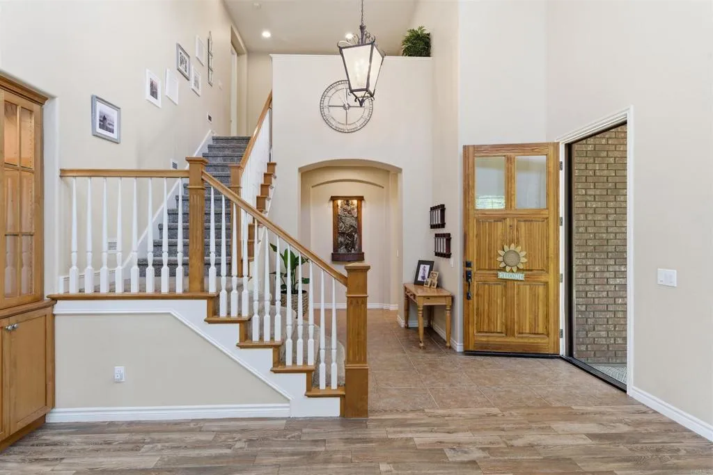 https://cdn.realtyfeed.com/cdn/127/306772936/446310146d2ca417235577262f377808.webp