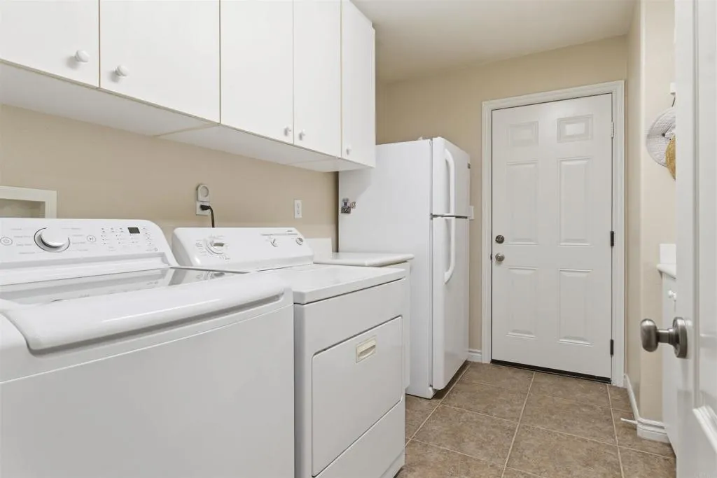 https://cdn.realtyfeed.com/cdn/127/306772936/893cf7765fbc67d09785b96b9545314e.webp