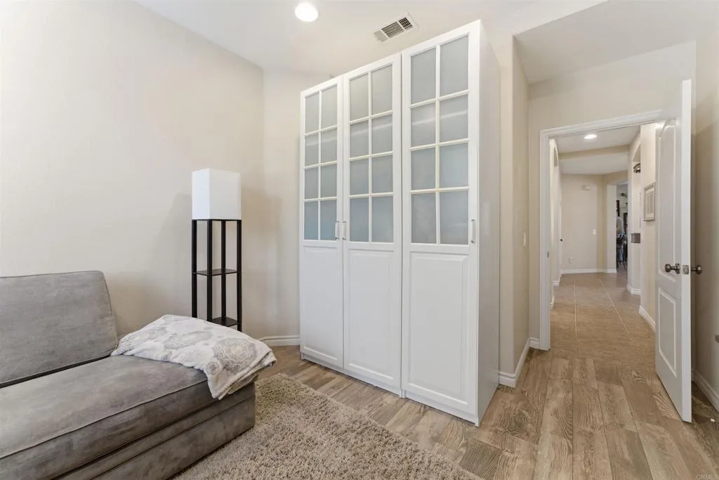 https://cdn.realtyfeed.com/cdn/127/306772936/9f339d97851d7cb297d22fe144c99a50.webp