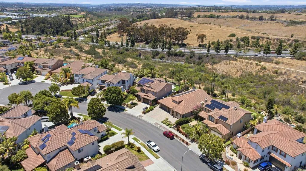 https://cdn.realtyfeed.com/cdn/127/306772936/eeb54de4b809a2649809d5c42f470b3a.webp