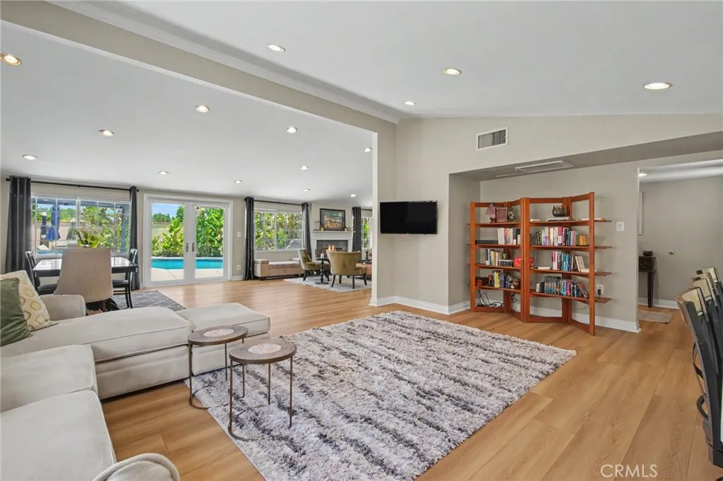 5706 Comanche, Woodland Hills, CA 91367 - Photo 2 of 40, Woodland Hills, CA