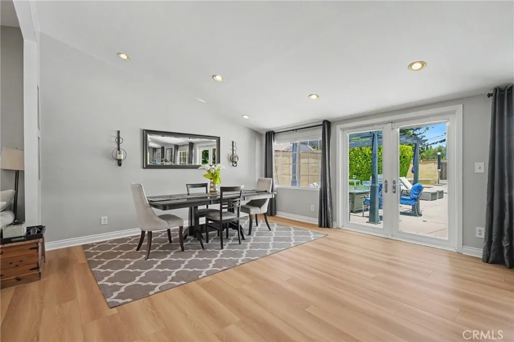 5706 Comanche, Woodland Hills, CA 91367 - Photo 5 of 40, Woodland Hills, CA