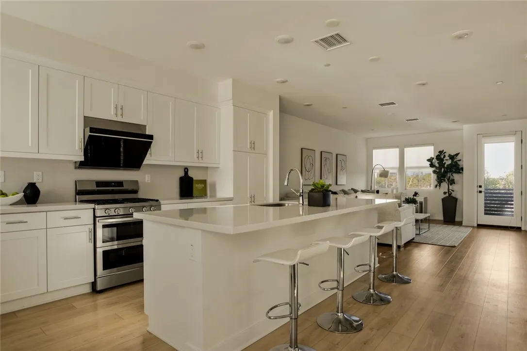 10942 Champions Lane, Cypress, CA 90720 - Main photo, Cypress, CA