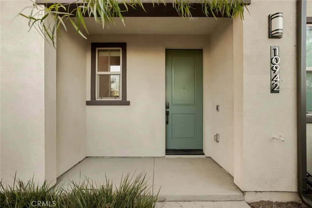 10942 Champions Lane, Cypress, CA 90720 - Photo 3 of 36, Cypress, CA