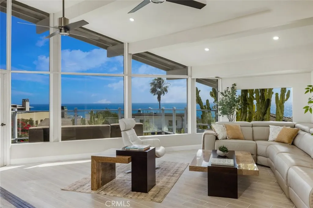 2 Camel Point, Laguna Beach, CA 92651 - Photo 5 of 28, Laguna Beach, CA