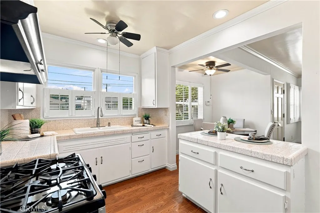 2522 Robinson Street, Redondo Beach, CA 90278 - Photo 5 of 38, Redondo Beach, CA