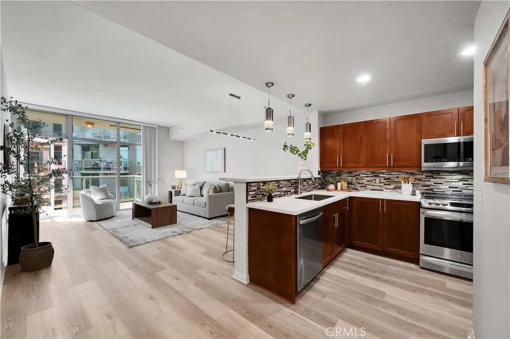 Photo #1: SW26158716 Listing: Photo #1