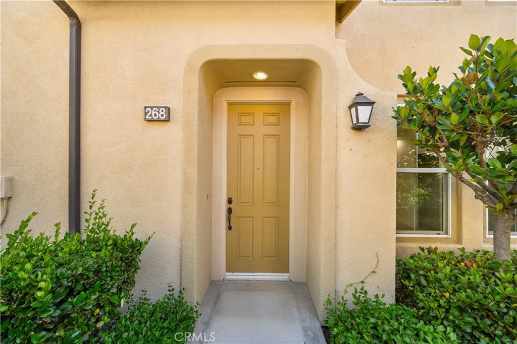 268 Lockford, Irvine, CA 92602 - Photo 2 of 42, Irvine, CA
