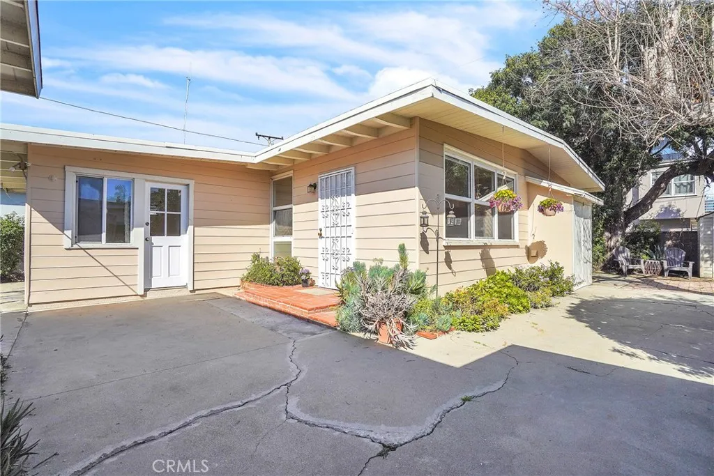 3712 N Weston Place Unit 2, Long Beach, CA 90807 - Main photo, Long Beach, CA