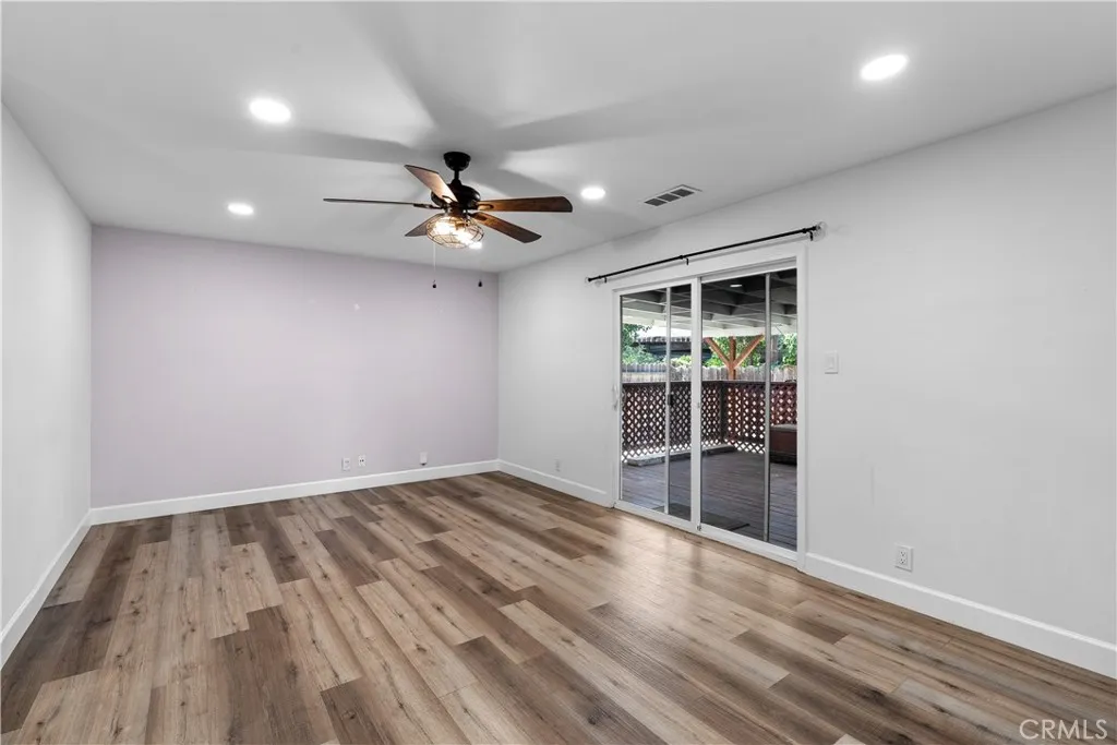 914 Valencia, Los Banos, CA 93635 - Photo 4 of 39, Los Banos, CA