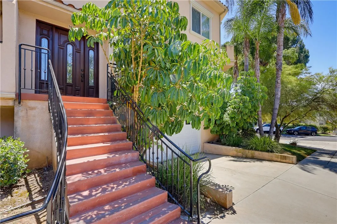 350 Bethany Road, Burbank, CA 91504 - Photo 2 of 37, Burbank, CA