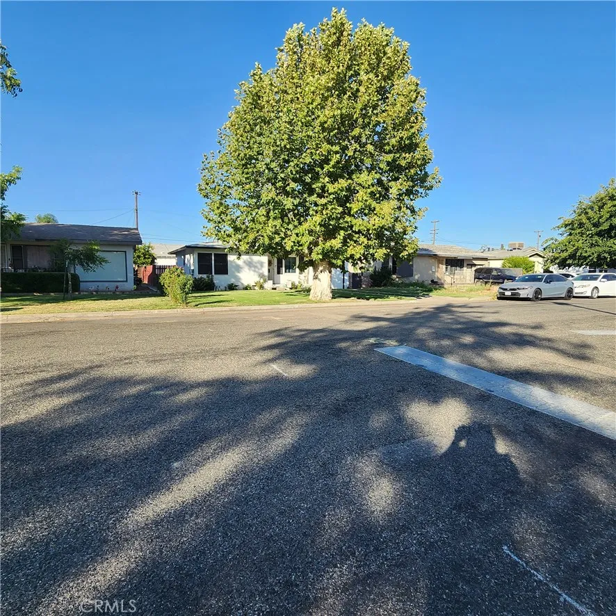 417 N O Street, Madera, CA 93637 - Photo 2 of 26, Madera, CA