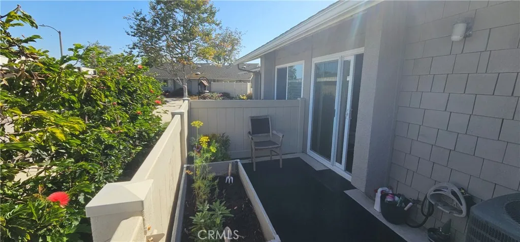 8566 Trinity Circle Unit 817d, Huntington Beach, CA 92646 - Photo 2 of 20, Huntington Beach, CA
