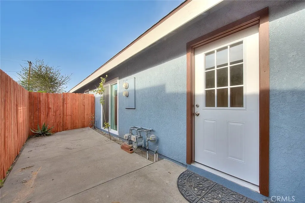 8585 Lampson Ave Unit A, Garden Grove, CA 92841 - Photo 5 of 29, Garden Grove, CA