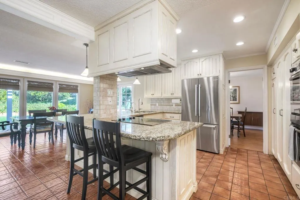 https://cdn.realtyfeed.com/cdn/127/306773135/0cd48ea444a968c5c1408ed833bf4d0f.webp