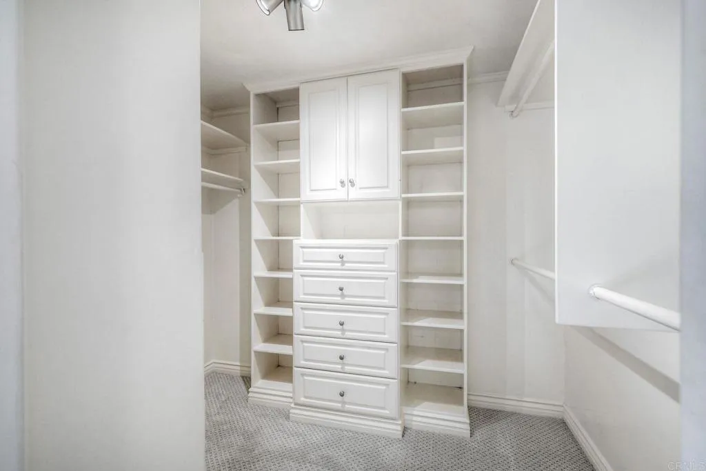 https://cdn.realtyfeed.com/cdn/127/306773135/65d9b3e4b6bebf50776354c346812e32.webp