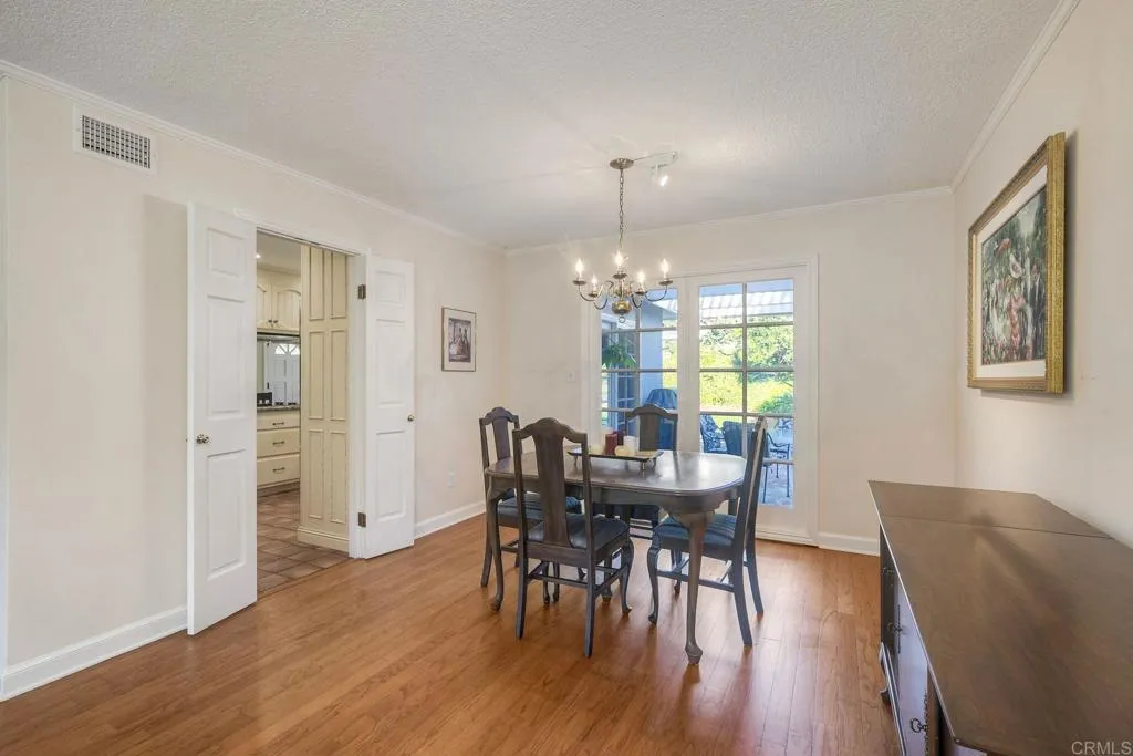 https://cdn.realtyfeed.com/cdn/127/306773135/81361e3b5dfb53552dd7fb088b39b4c4.webp