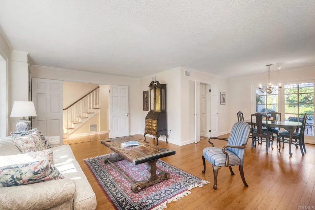 https://cdn.realtyfeed.com/cdn/127/306773135/a1bcf5958ce920236fcbdd1eaa1cda7e.webp