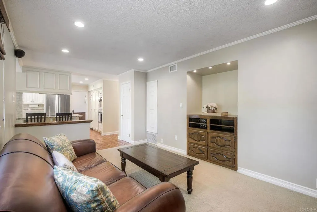 https://cdn.realtyfeed.com/cdn/127/306773135/b9e51a9dc86eba2a70901bf68af924ba.webp