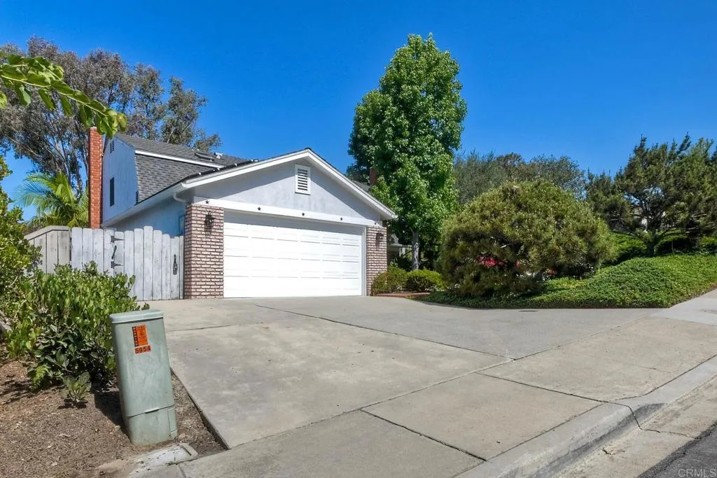 https://cdn.realtyfeed.com/cdn/127/306773135/ce5e476553e743eee834ebddefda53f8.webp