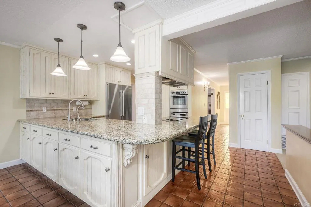 https://cdn.realtyfeed.com/cdn/127/306773135/e012b8cedd8d6653ccbb6858a6f2d3a5.webp