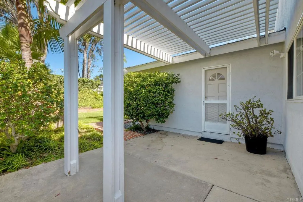 https://cdn.realtyfeed.com/cdn/127/306773135/f1d17f1ea73a385bee34bb46b6d262f5.webp