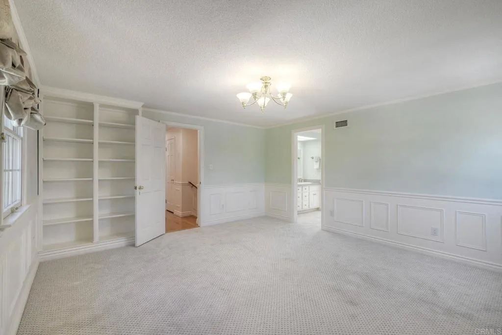 https://cdn.realtyfeed.com/cdn/127/306773135/f7a328a43fc320a1644ec533ebb25b68.webp