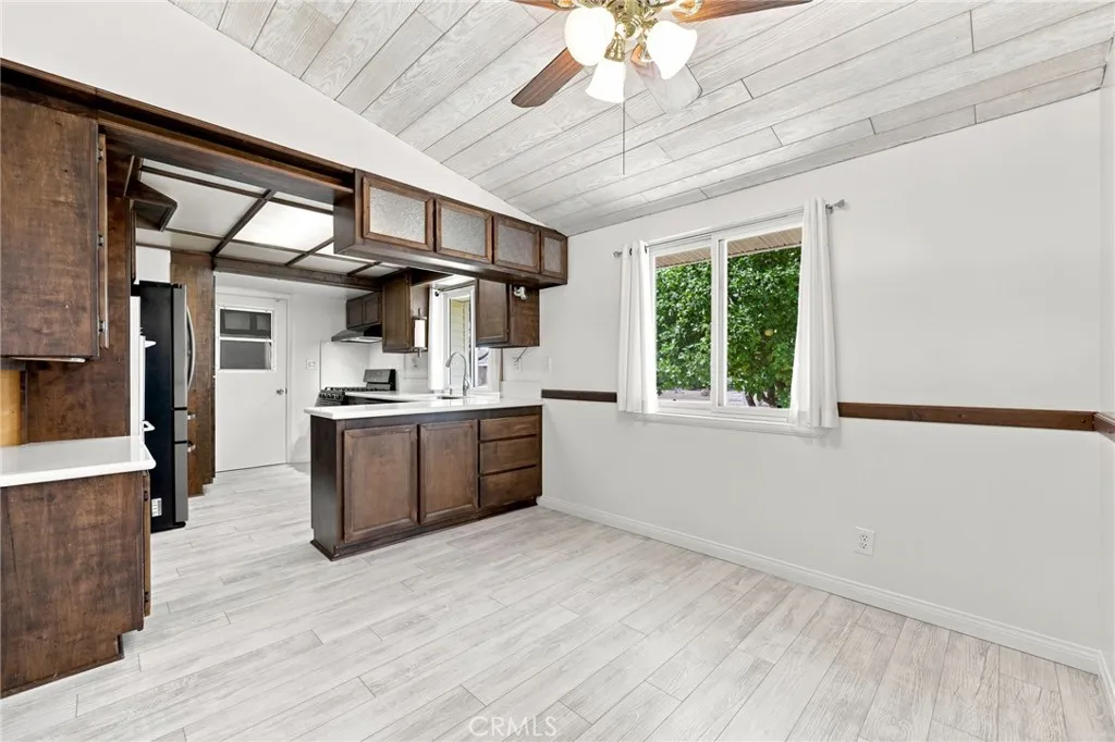 249 Dryden St., Thousand Oaks, CA 91360 - Photo 5 of 18, Thousand Oaks, CA