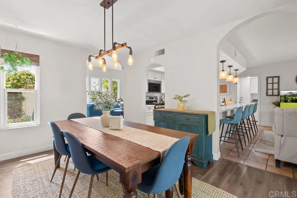 https://cdn.realtyfeed.com/cdn/127/306773143/1b97f32e0e8b08b07da95940e5c8fd4c.webp