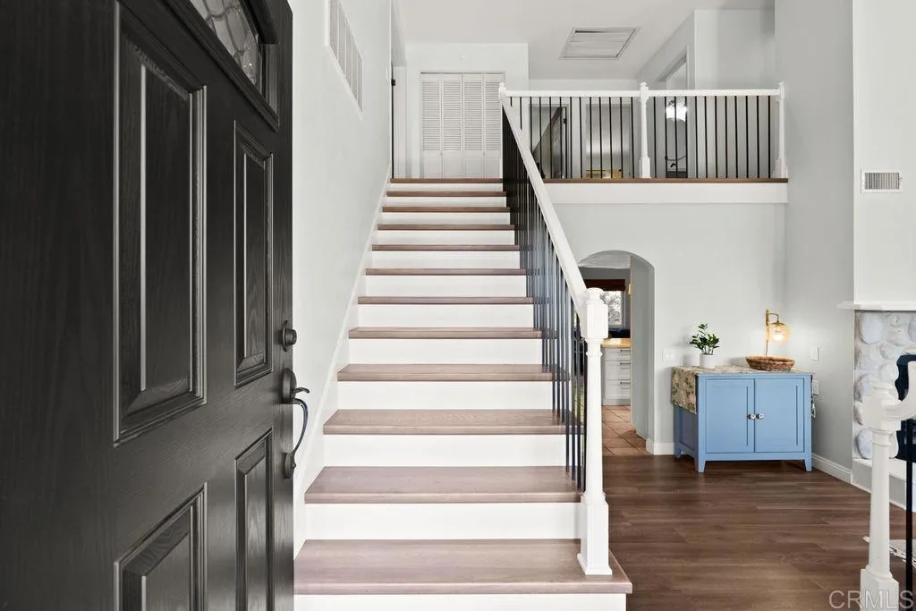 https://cdn.realtyfeed.com/cdn/127/306773143/c740566290761d538060f6d6dbe4c2f8.webp