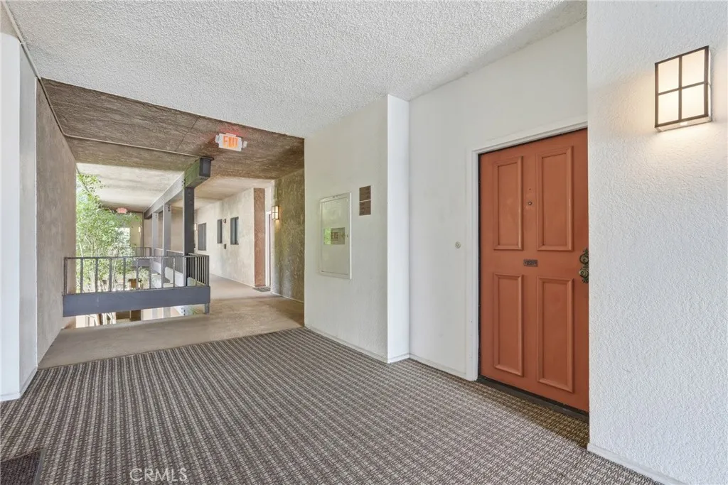 8675 Falmouth Unit 221, Playa del Rey, CA 90293 - Photo 2 of 33, Playa Del Rey, CA