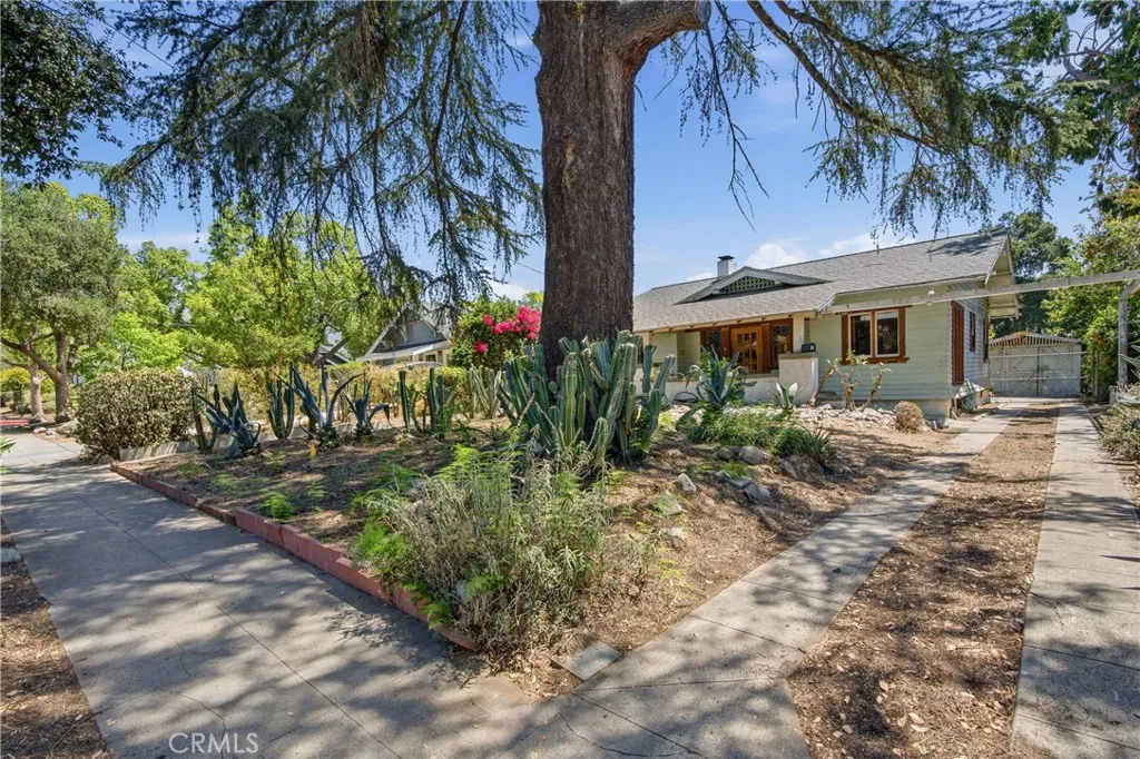 1044 N Hudson Avenue, Pasadena, CA 91104 - Photo 2 of 46, Pasadena, CA