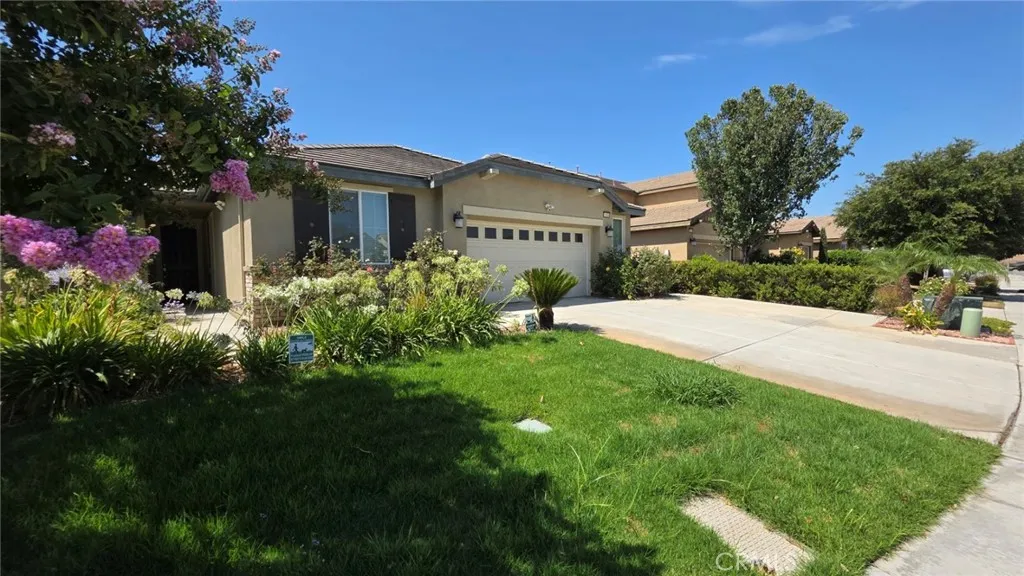 11916 Berlyn Dove Court, Jurupa Valley, CA 91752 - Main photo, Jurupa Valley, CA