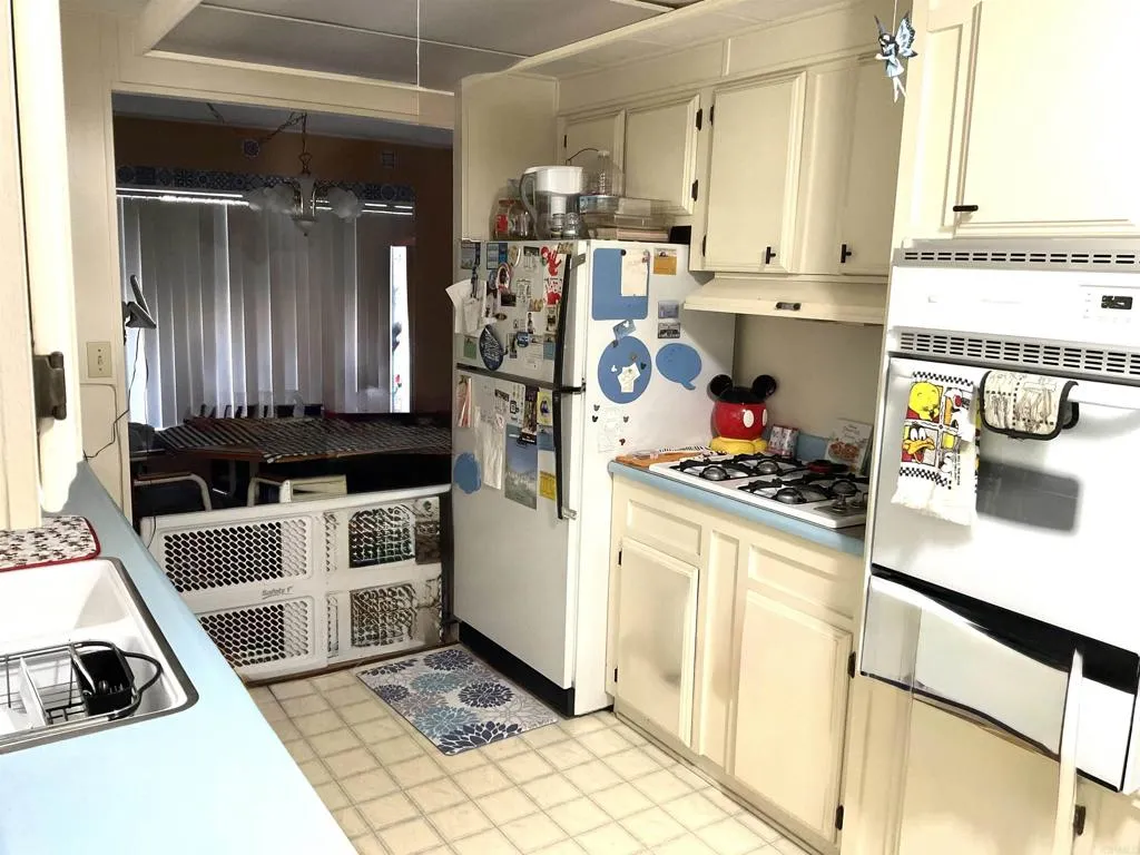 https://cdn.realtyfeed.com/cdn/127/306773170/aadf013cd1bec4cf23b881dbc7084b95.webp