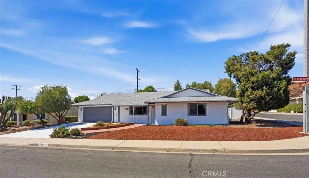 27190 Pinehurst, Sun City, CA 92586 - Photo 2 of 32, Sun City, CA